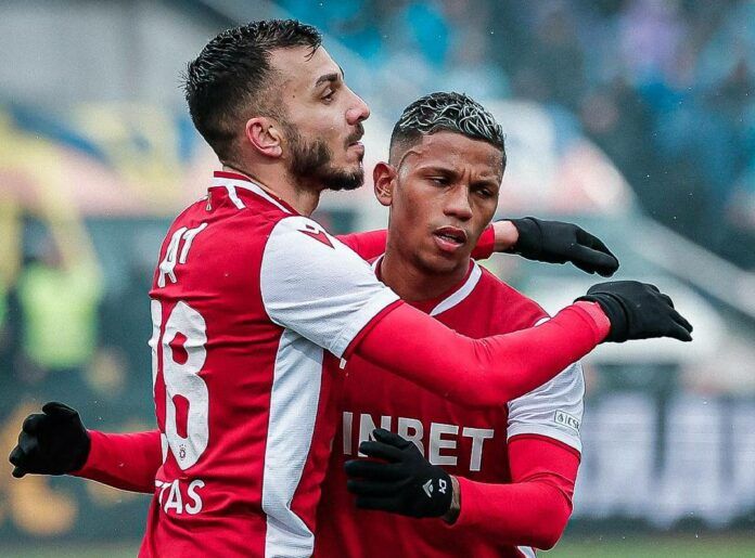 1-11390954250552524988