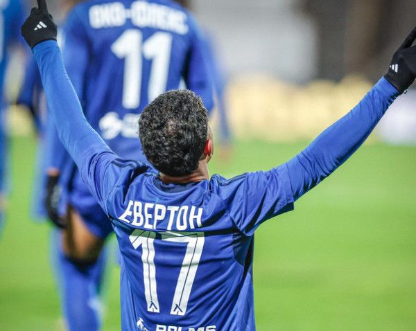 0e52bbe1e0bffa3e95f6d8d36d68f7e7-34738361886473162515