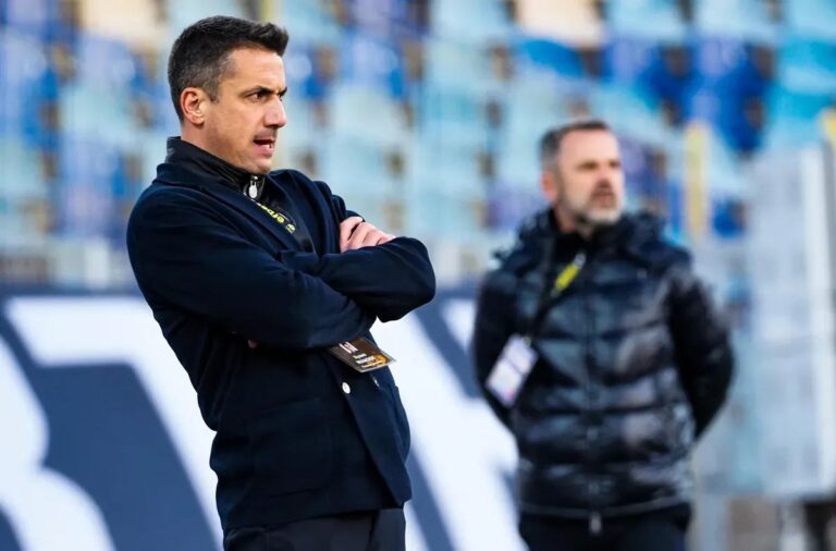 1200-33298441232363806124934691