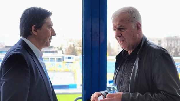 71f3730c13e366f7def022f6a232182c-nasko-sirakov-i-daniel-borimirov-na-sabranieto-na-aktsionerite-ot-bgnes2463725285100142928